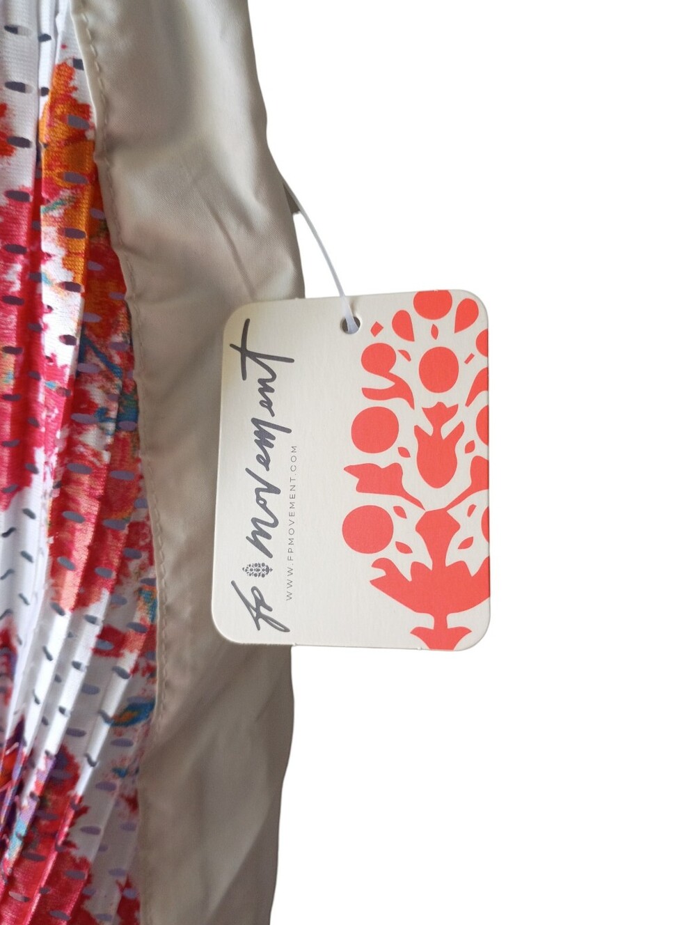 NWT Free People Movement Floral Shorts Size Large - Picture 6 of 6